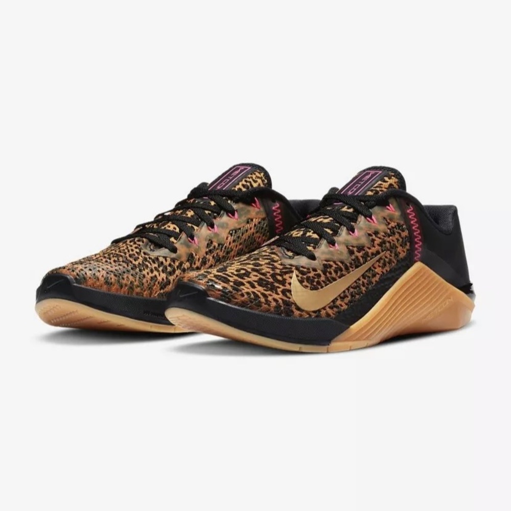 Women’s Nike Metcon shoe size 10 - Picture 5 of 8